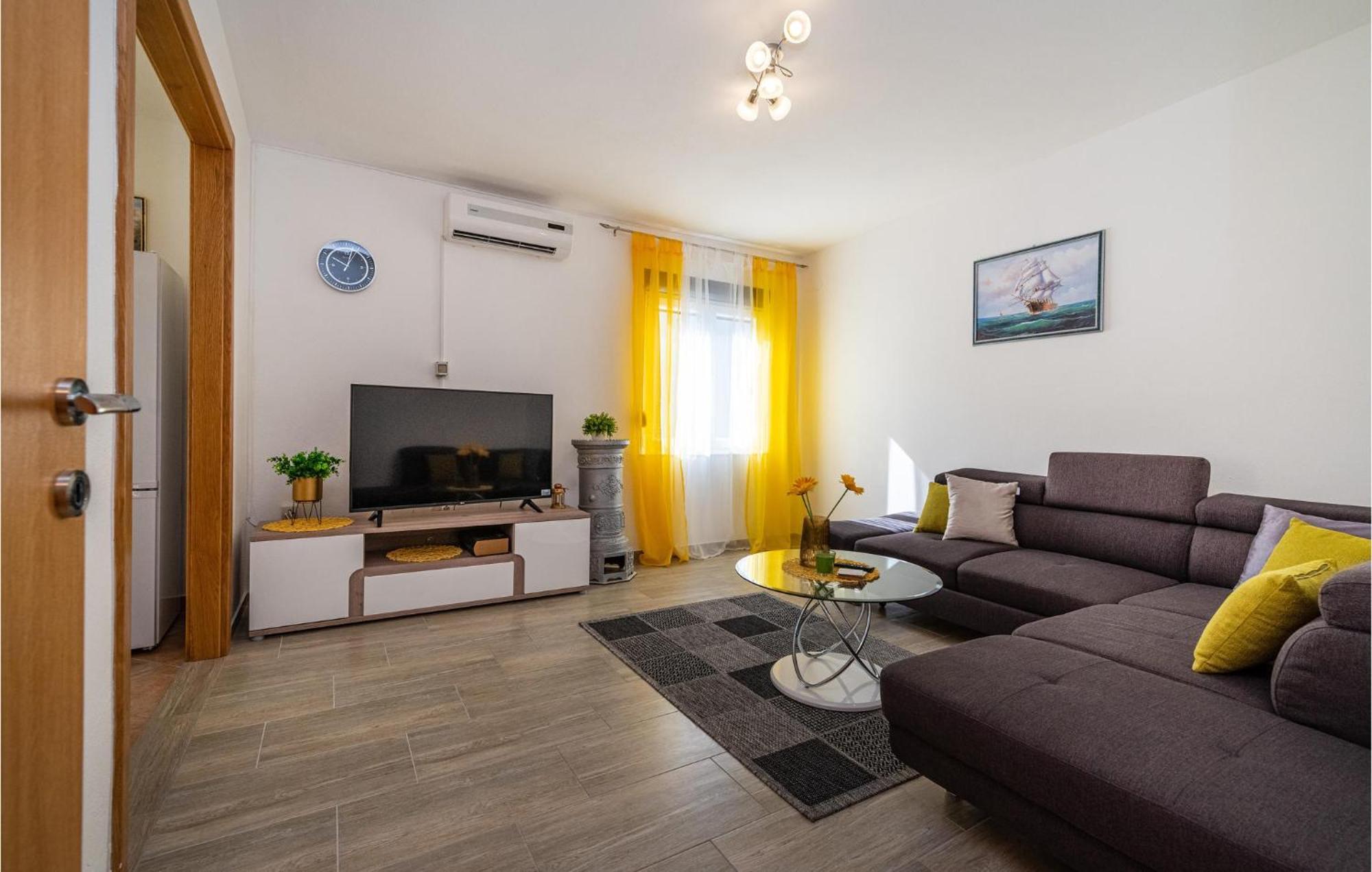 Beautiful Home In Rovanjska With Wifi المظهر الخارجي الصورة
