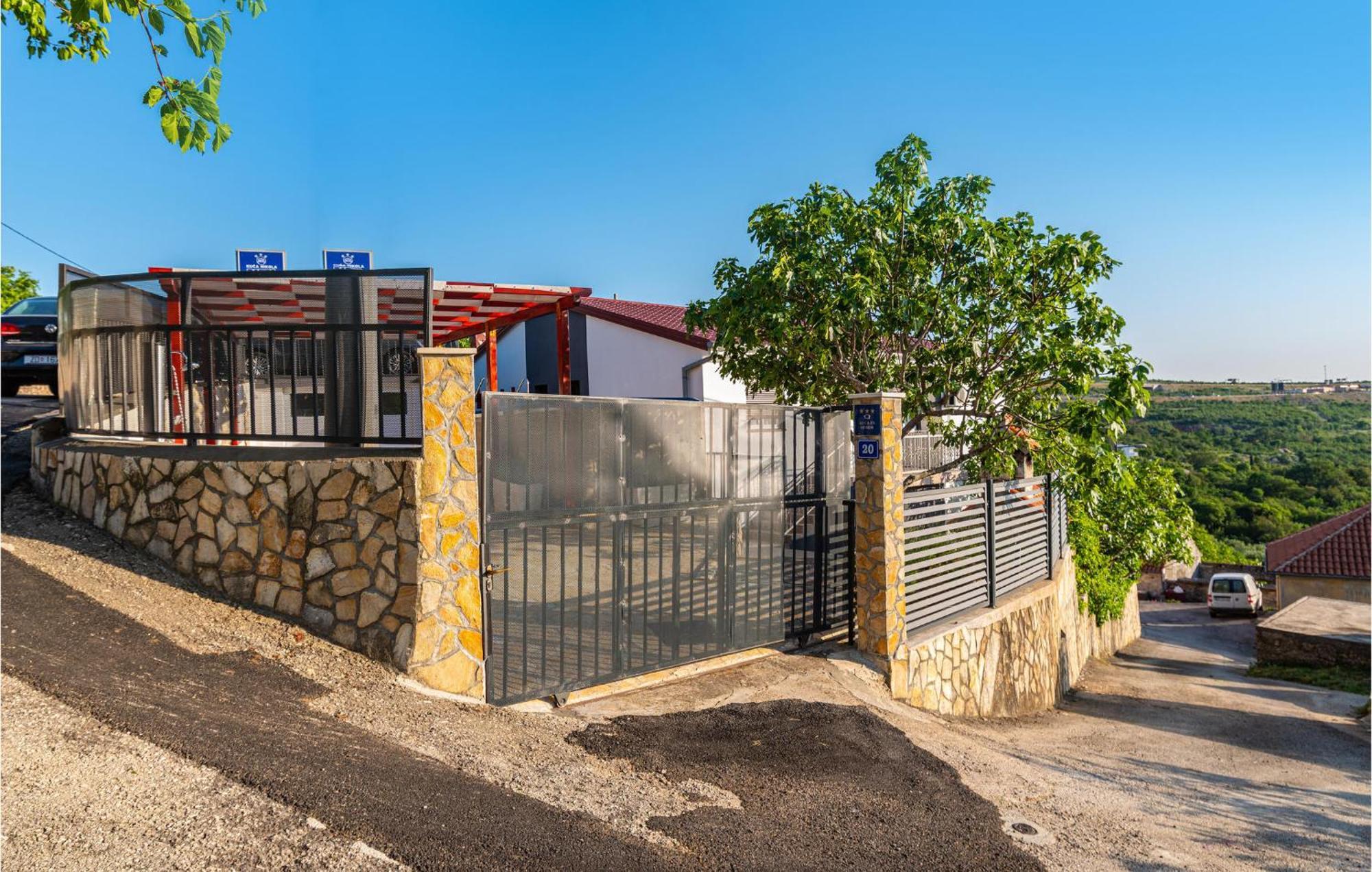 Beautiful Home In Rovanjska With Wifi المظهر الخارجي الصورة